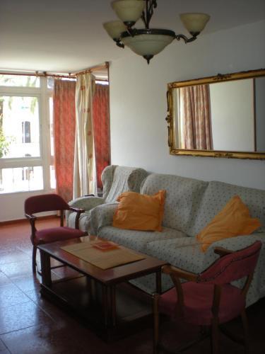 Hostal La Hispanidad Malaga Exterior photo