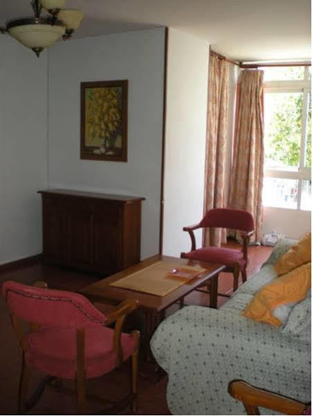 Hostal La Hispanidad Malaga Exterior photo